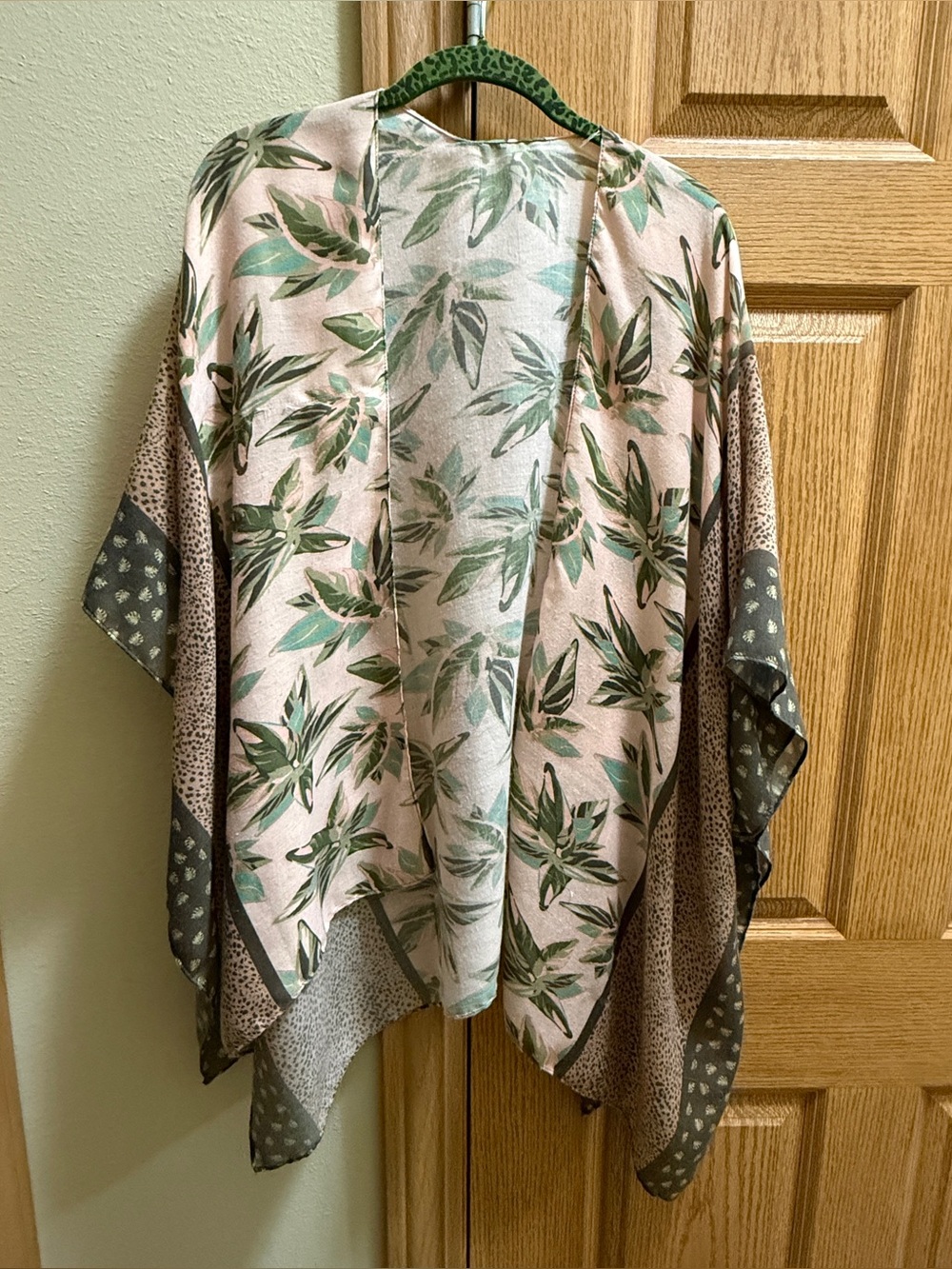 Light Pink & Green Leaf Print Kimono-Style scarf/shawl/wrap